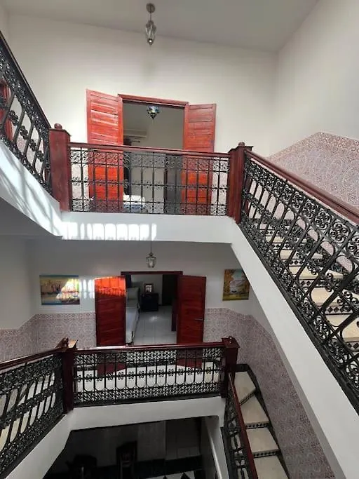 Riad & 4 Bedrooms With Pool Views Marrakesh Morocco
