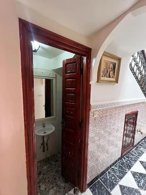 Riad & 4 Bedrooms With Pool Views Marrakesh Apartment