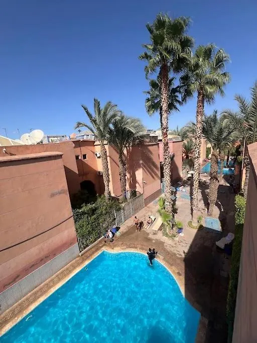 Riad & 4 Bedrooms With Pool Views Marrakesh Apartment