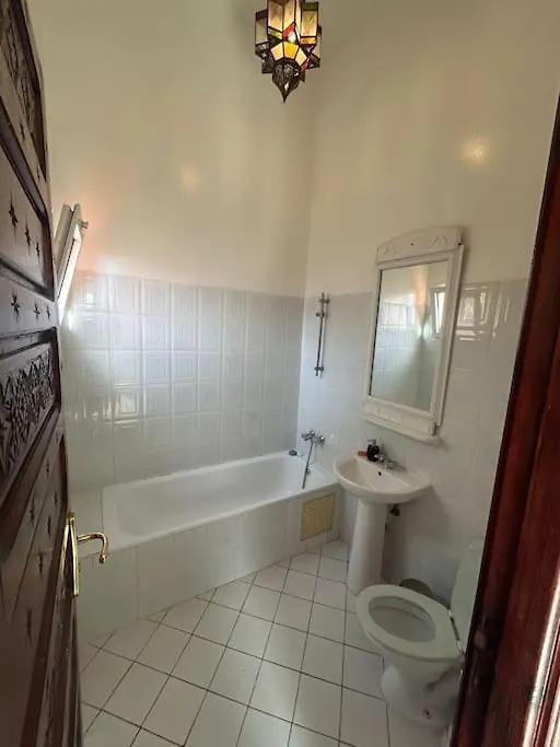Riad & 4 Bedrooms With Pool Views Marrakesh Morocco
