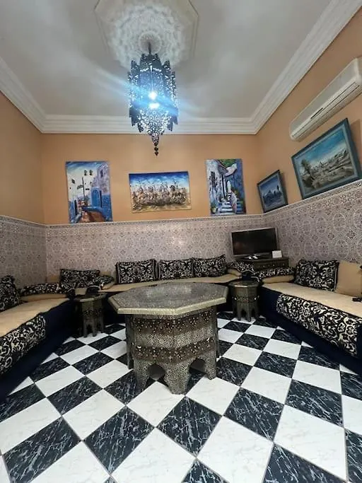 Riad & 4 Bedrooms With Pool Views Marrakesh 0*,  Morocco