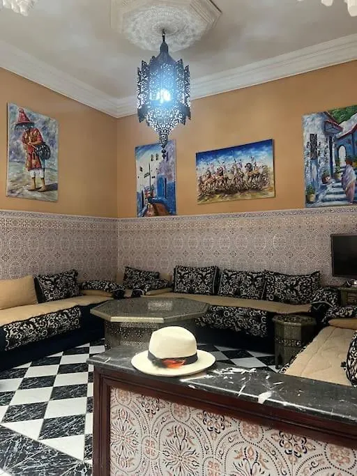 Apartment Riad & 4 Bedrooms With Pool Views Marrakesh